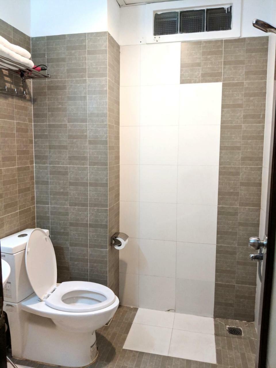 Green Suites Hotel Ho Chi Minh-stad Buitenkant foto